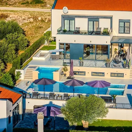 Lara Tatil Evi Vrana (Zadar)