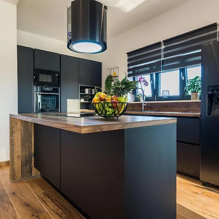 Ferienhaus Lara Vrana (Zadar)